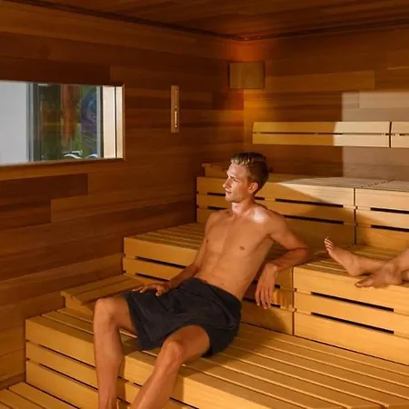 Idyllische Am Kurpark * Bad Schonborn